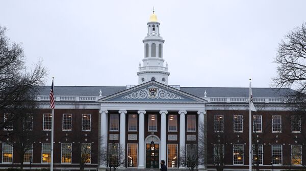 The Baker Library at the Harvard Business School on the campus of Harvard University in Cambridge, Mass., Tuesday, March 7, 2017 - Sputnik International