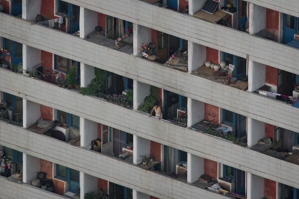 Балконы жилого здания в Пхеньяне - Sputnik International