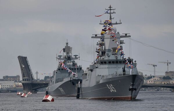 Here Come the Warships! Russia Celebrates 2017 Navy Day - Sputnik International