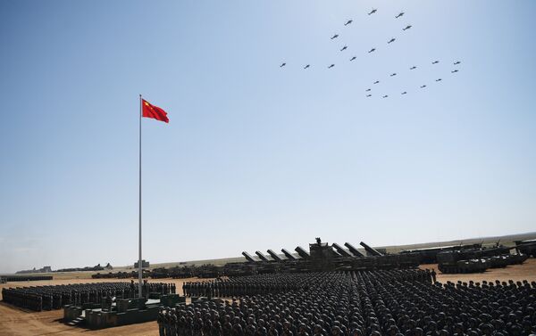 Soldiers of China's People's Liberation Army (PLA) take part in a military parade to commemorate the 90th anniversary of the foundation of the army at the Zhurihe military training base in Inner Mongolia Autonomous Region, China July 30, 2017. - Sputnik International