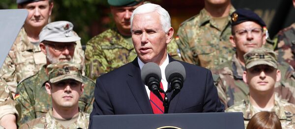 US Vice President Mike Pence delivers a speech next to Estonia's President Kersti Kaljulaid as they visit NATO's Enhanced Forward Presence mission and Estonian troops in Tallinn, Estonia July 31, 2017. - Sputnik International