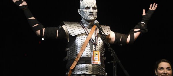 Fan Christopher Lomas, dressed as the Night King, asks a question at the Game of Thrones panel on day two of Comic-Con International on Friday, July 21, 2017, in San Diego. Fan Christopher Lomas, dressed as the Night King, asks a question at the Game of Thrones panel on day two of Comic-Con International on Friday, July 21, 2017, in San Diego. - Sputnik International