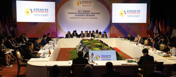 ASEAN foreign ministers take part in a meeting of the 50th Association of Southeast Asian Nations (ASEAN) Foreign Ministers Meeting (AMM) at the Philippine International Convention Center in Manila - Sputnik International