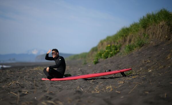 Volcanic Sand and Pacific Waves: Surfing Festival in Russia’s Kamchatka - Sputnik International