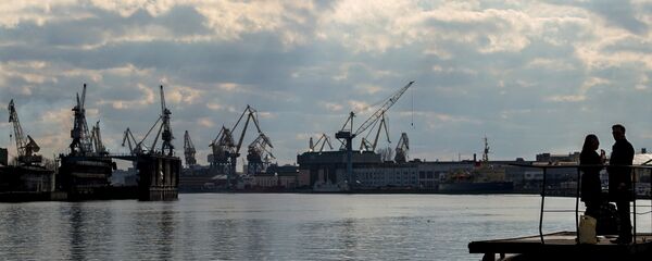 A view on the Admiralty Shipyards joint stock company (left) and the Baltic plant from the Lieutenant Schmidt embankment in St. Petersburg. (File) A view on the Admiralty Shipyards joint stock company (left) and the Baltic plant from the Lieutenant Schmidt embankment in St. Petersburg. (File) - Sputnik International