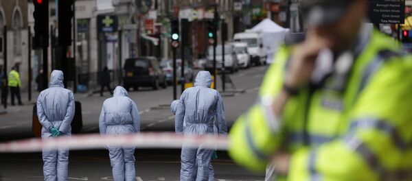 Forensic police investigate an area in the London Bridge area of London, Monday, June 5, 2017. - Sputnik International