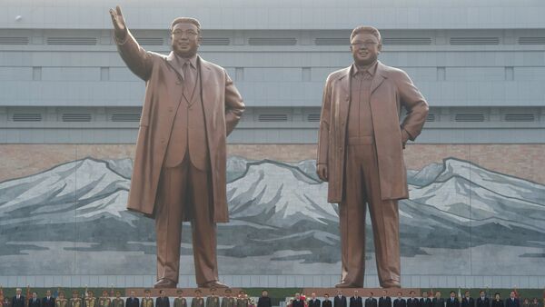 Unveiling monuments to Kim Il-sung and Kim Jong-il in Pyongyang. (File) - Sputnik International
