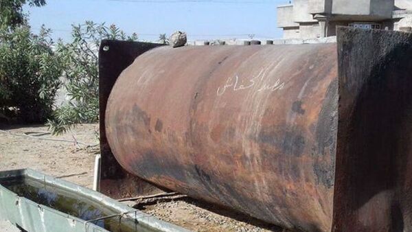 Homemade furnaces used to refine crude oil near Mosul - Sputnik International