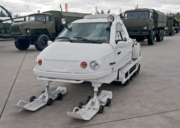 TTM-1901 Berkut snowmobile TTM-1901 Berkut snowmobile - Sputnik International