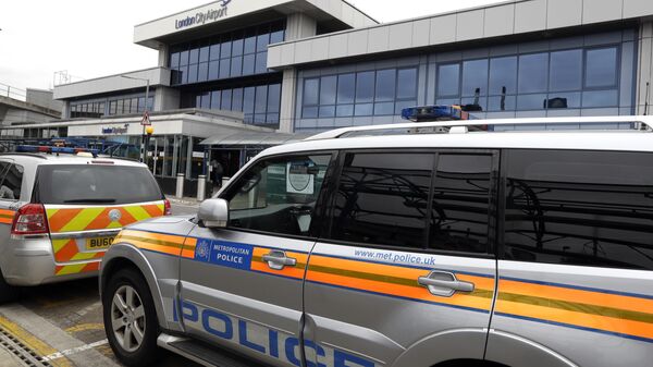 Police cars parked outside London City Airport (File) - Sputnik International