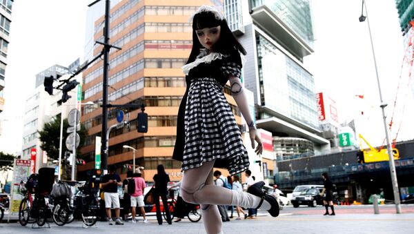 Beyond Human Beauty: Japanese 'Living Doll' Becomes a Fashion Model - Sputnik International
