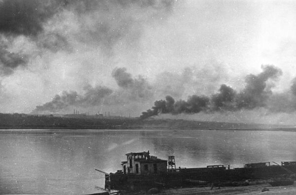 Stalingrad on fire Stalingrad on fire - Sputnik International