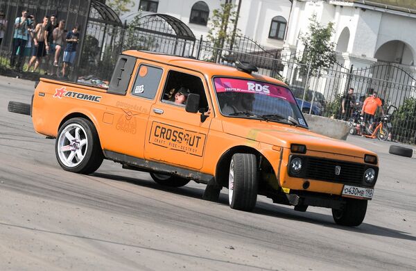 A modded Lada Niva pickup at the second Russian nationwide Zhiguli car festival, Zhi-Fest A modded Lada Niva pickup at the second Russian nationwide Zhiguli car festival, Zhi-Fest - Sputnik International