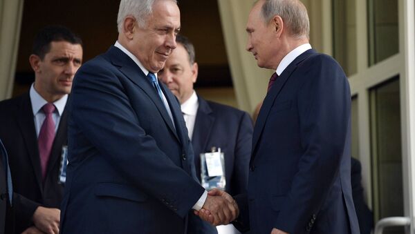 August 23, 2017. Russian President Vladimir Putin and Prime Minister of Israel Benjamin Netanyahu, foreground, left, during a meeting - Sputnik International