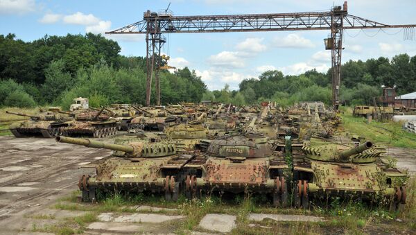 Armored vehicle plant in Lvov Region - Sputnik International