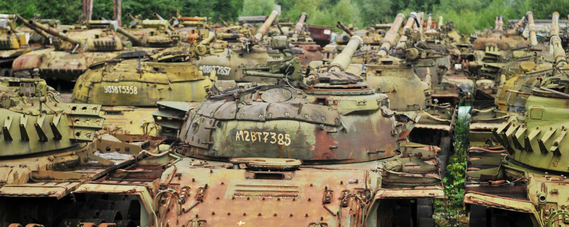 Tanks in 'storage' at the Lviv Armored Vehicle Plant, western Ukraine. File photo. - Sputnik International, 1920, 29.05.2023