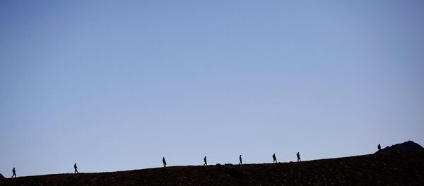 Indian army soldiers patrol at the Indo China border. (File) Indian army soldiers patrol at the Indo China border. (File) - Sputnik International