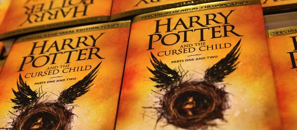 Piles of the new Harry Potter script book Harry Potter and the Cursed Child Parts One & Two are pictured inside Waterstones bookshop on Piccadilly in central London early in the morning of July 31, 2016, during the midnight party celebrating the publication of Harry Potter and the Cursed Child Parts One & Two script book - Sputnik International
