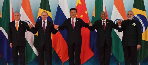 Президент РФ В. Путин принял участие во встрече лидеров БРИКС Президент РФ В. Путин принял участие во встрече лидеров БРИКС - Sputnik International