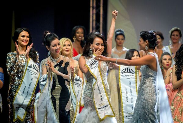Empowering Women: Stunning Ladies of the Mrs. Universe Pageant Finale - Sputnik International