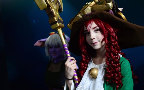 A cosplayer during the League of Legends Continental League finals at the Glavkino film and television complex in the Moscow Region - Sputnik International