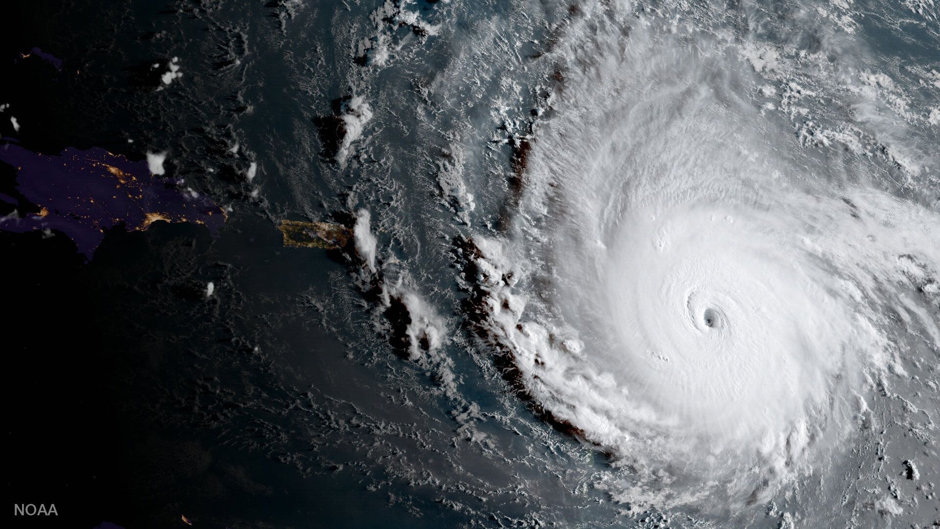 In this geocolor image captured by GOES-16 and released by the National Oceanic and Atmospheric Administration (NOAA), Hurricane Irma, a potentially catastrophic category 5 hurricane, moves westward, Tuesday morning, Sept. 5, 2017, in the Atlantic Ocean toward the Leeward Islands.  - Sputnik International, 1920, 21.09.2021
