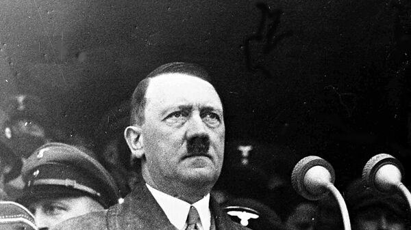 German Chancellor Adolf Hitler during his address to 80,000 workers in the Lustgarten, Berlin, May 1, 1936, s part of the May Day Celebrations. - Sputnik International