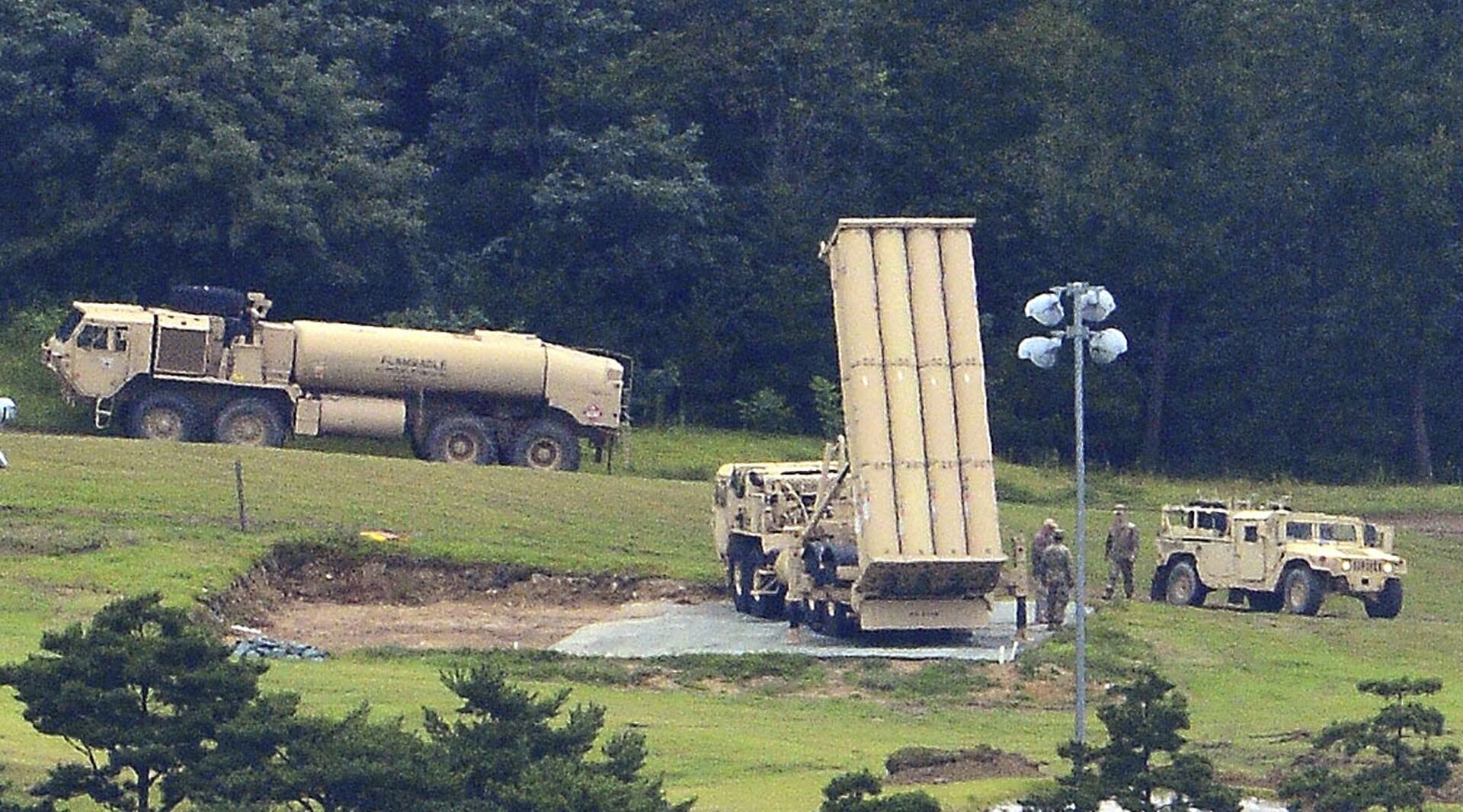 U.S. missile defense system called Terminal High Altitude Area Defense, or THAAD, is seen at a golf course in Seongju, South Korea, Wednesday, Sept. 6, 2017 - Sputnik International, 1920, 02.12.2021