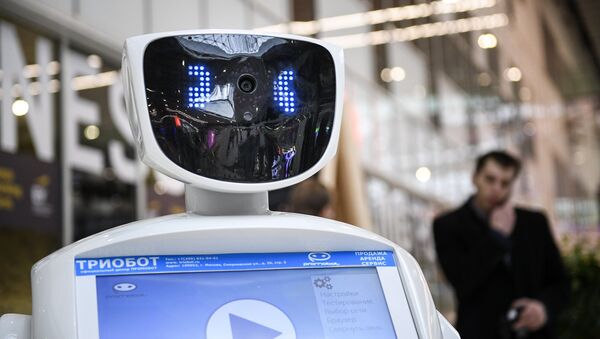 Promobot information robot at the exhibition in the framework of Open Innovations - 2016 Forum in Skolkovo - Sputnik International