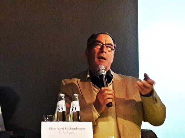 Eberhard Fatkenheuer today. Eberhard Fatkenheuer today. - Sputnik International