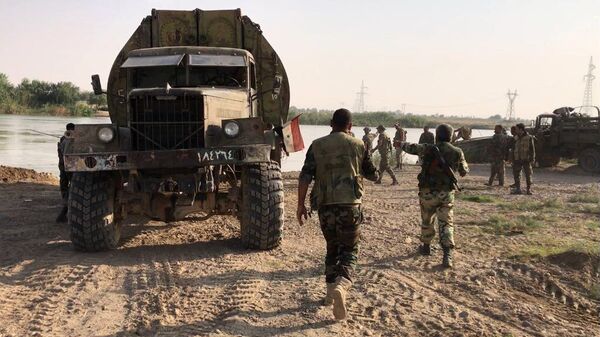 Syrian army forced the Euphrates River near Deir ez-Zor. File photo Syrian army forced the Euphrates River near Deir ez-Zor. File photo - Sputnik International