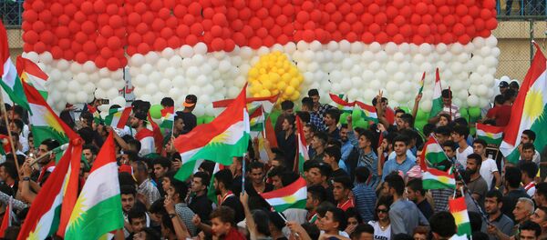 Kurdish people attend a rally to show their support for the upcoming September 25th independence referendum in Duhuk, Iraq September 16, 2017 Kurdish people attend a rally to show their support for the upcoming September 25th independence referendum in Duhuk, Iraq September 16, 2017 - Sputnik International