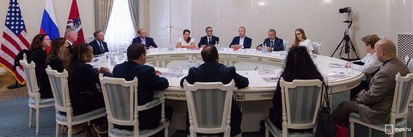 Sergey Sobyanin has met delegation of parliamentarians of the State of New York. September 14, 2017 Sergey Sobyanin has met delegation of parliamentarians of the State of New York. September 14, 2017 - Sputnik International