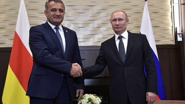 President Putin meets with President of South Ossetia Bibilov (File) - Sputnik International