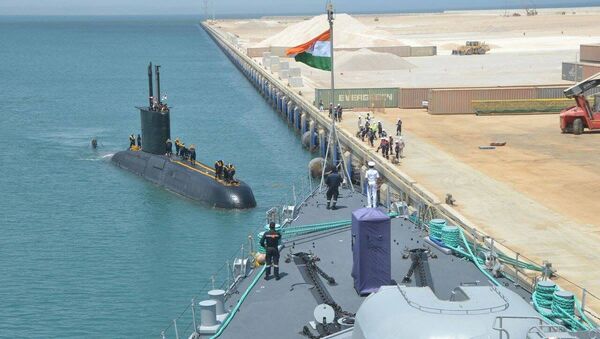 INS Shishumar (SSK class sub) of IN enters Port of Duqm Oman for an Operational Turn Around - Sputnik International
