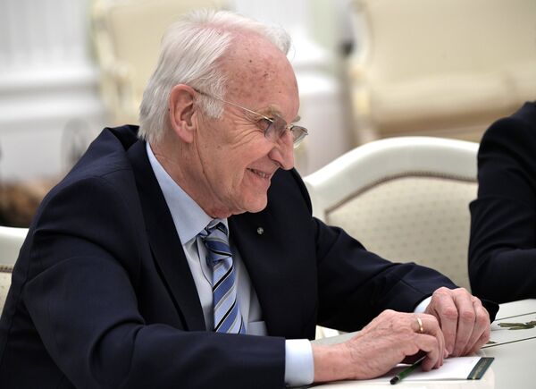 Former CSU Party leader and Bavarian Prime Minister Edmund Stoiber. File photo Former CSU Party leader and Bavarian Prime Minister Edmund Stoiber. File photo - Sputnik International
