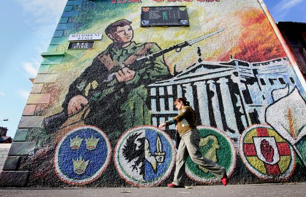 An Irish Republic Army (IRA) mural on a wall in west Belfast, Northern Ireland, Wednesday, Oct. 4, 2006. An Irish Republic Army (IRA) mural on a wall in west Belfast, Northern Ireland, Wednesday, Oct. 4, 2006. - Sputnik International