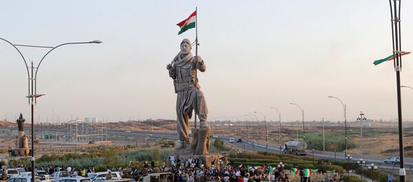 Newly unveiled statue in Kirkuk pays tribute to the Peshmerga, Iraqi Kurdistan's main fighting forces in Kirkuk, Iraq September 23, 2017 Newly unveiled statue in Kirkuk pays tribute to the Peshmerga, Iraqi Kurdistan's main fighting forces in Kirkuk, Iraq September 23, 2017 - Sputnik International