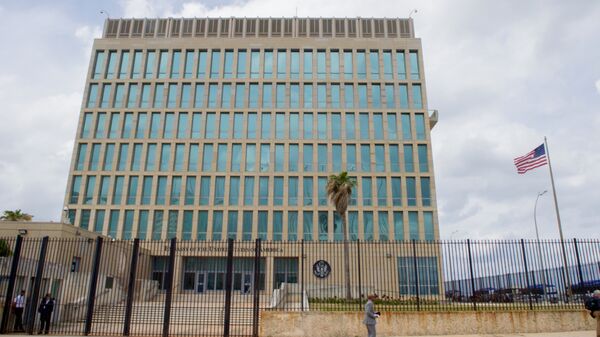 The U.S. flag flaps in the stiff breeze off the Florida Straits at the U.S. Embassy in Havana, Cuba. (File) - Sputnik International
