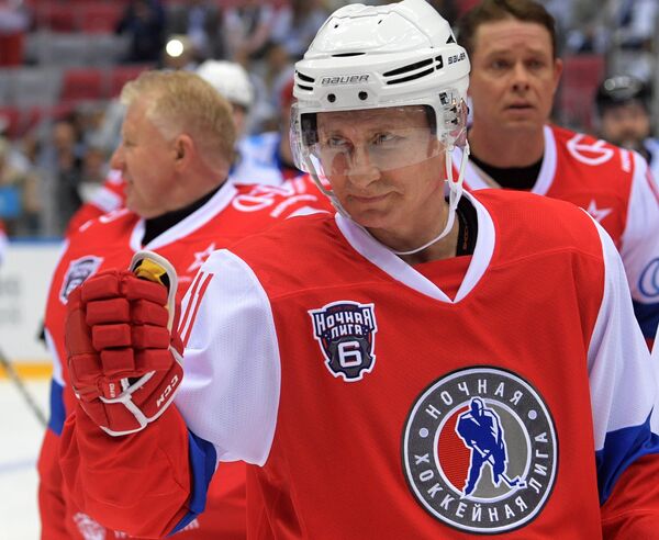 President Vladimir Putin takes part in gala match of Night Hockey League's 6th National Festival President Vladimir Putin takes part in gala match of Night Hockey League's 6th National Festival - Sputnik International