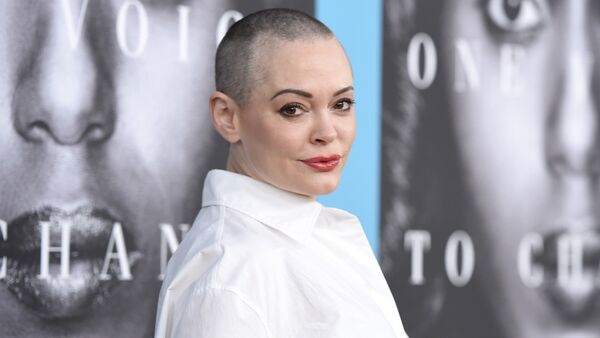 Rose McGowan arrives at the Los Angeles premiere of Confirmation at the Paramount Theatre. (File) - Sputnik International