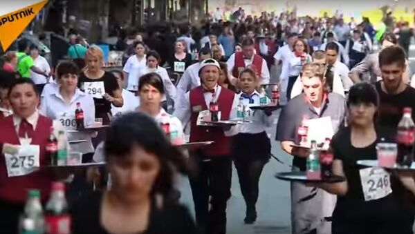 Waiter Race In Buenos Aires - Sputnik International