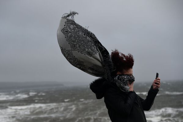 Storm Ophelia: Devastating Natural Disaster Hits UK, Ireland - Sputnik International