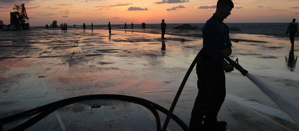 A sailor working on a ship. A sailor working on a ship. - Sputnik International