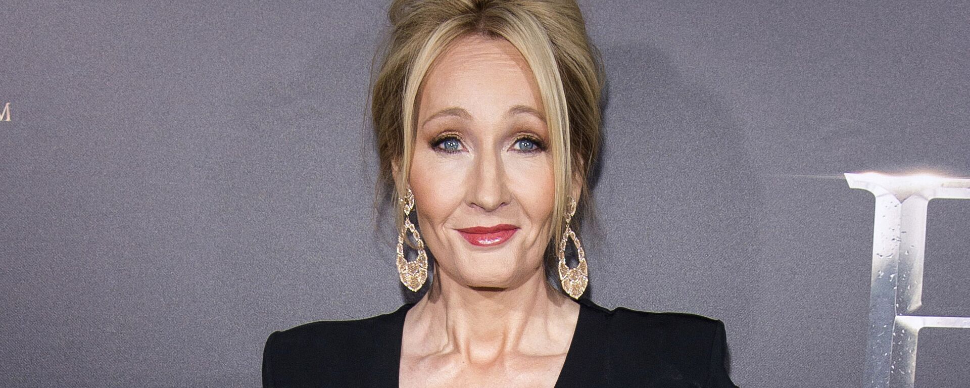 In this Nov. 10, 2016 file photo, J. K. Rowling attends the world premiere of Fantastic Beasts and Where To Find Them in New York.  - Sputnik International, 1920, 29.12.2021