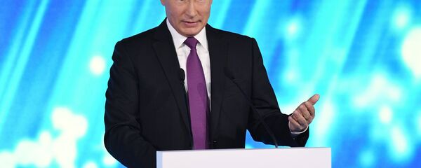 Russian President Vladimir Putin takes part in final plenary session of Valdai International Discussion Club meeting Russian President Vladimir Putin takes part in final plenary session of Valdai International Discussion Club meeting - Sputnik International