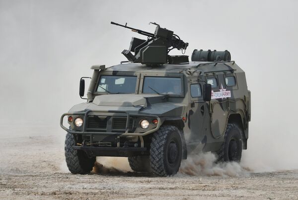 Russian Police May Soon Get Heavy Duty Armoured Vehicle Which Can Withstand Bomb Blasts - Sputnik International