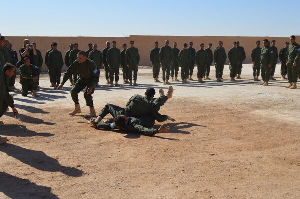 SDF training in Raqqa SDF training in Raqqa - Sputnik International