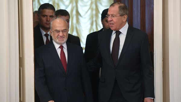 Foreground, from right: Russian Foreign Minister Sergei Lavrov and his Iraqi counterpart Ibrahim al-Jaafari during a meeting in Moscow - Sputnik International