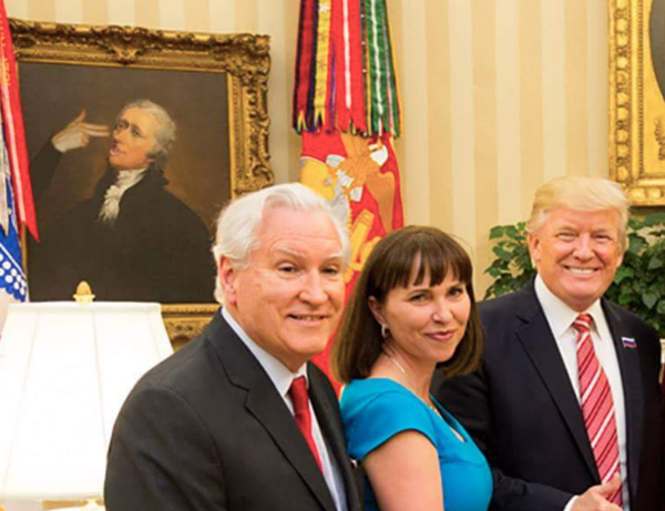 Trump with Founding Fathers - Sputnik International